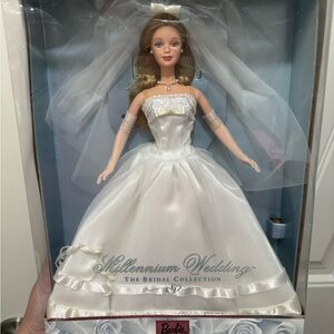 Barbie Millennium Wedding Doll Box with Blue Rose Design